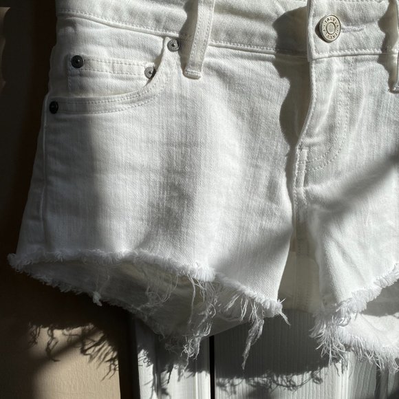 Aritzia Low rise White frayed shorts - Picture 2 of 16